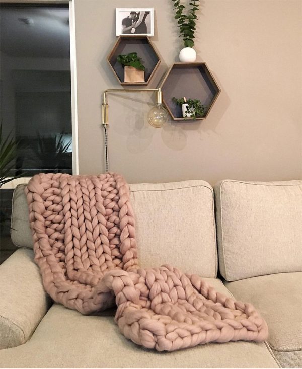 chunky small bedspread in pink made with natural wool