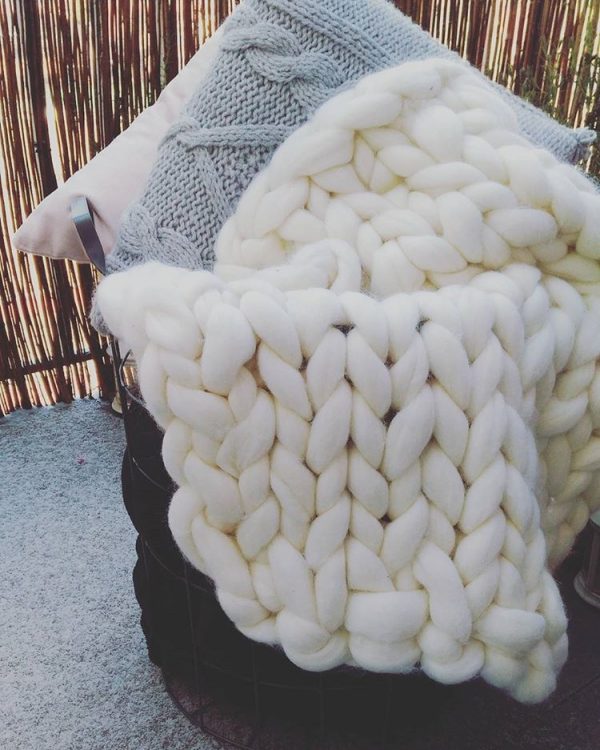 chunky small blanket
