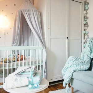 chenille blanket room